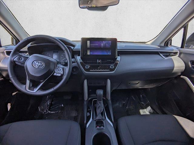 Used 2024 Toyota Corolla Cross LE FWD image 16