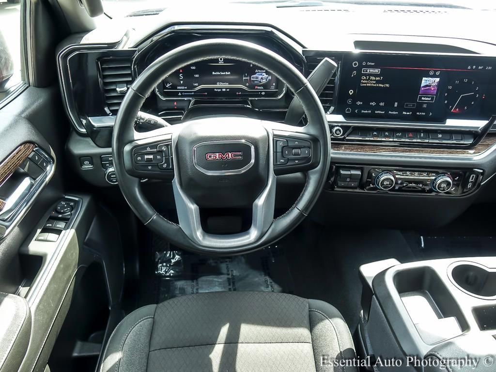 Used 2023 GMC Sierra 1500 Elevation image 12
