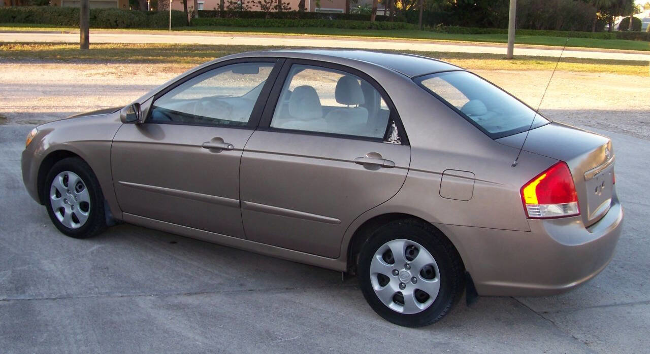 Used 2007 Kia Spectra EX image 6