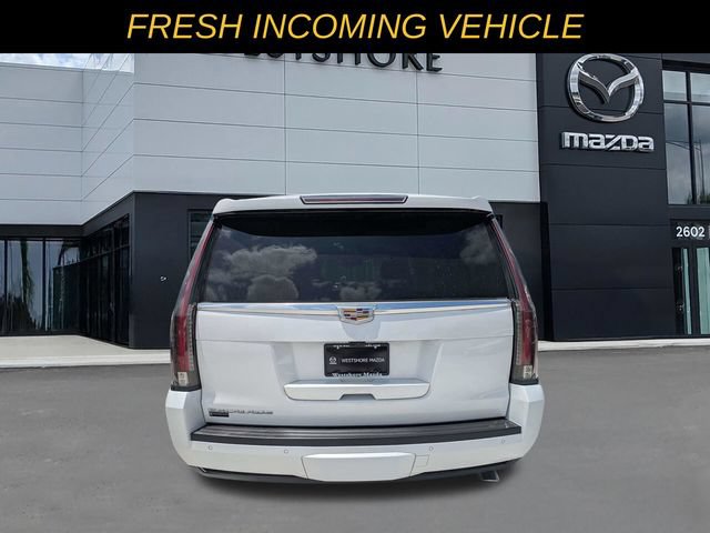Used 2020 Cadillac Escalade Platinum RWD image 4