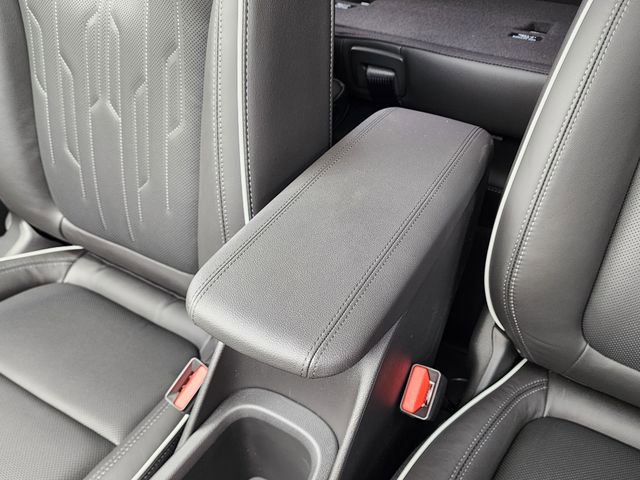 New 2026 Buick Encore GX Avenir FWD image 32