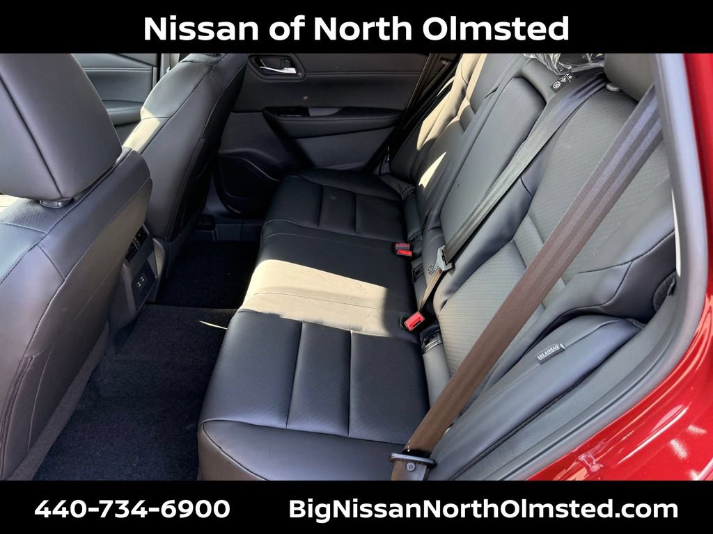 New 2026 Nissan Rogue Dark Armor AWD/4WD image 18