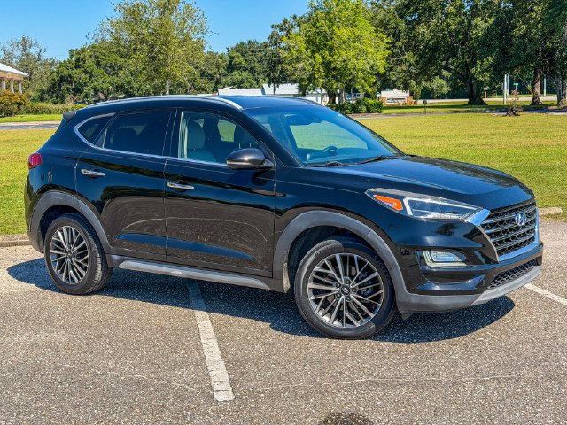 Used 2021 Hyundai Tucson Limited w/ Cargo Package FWD image 1