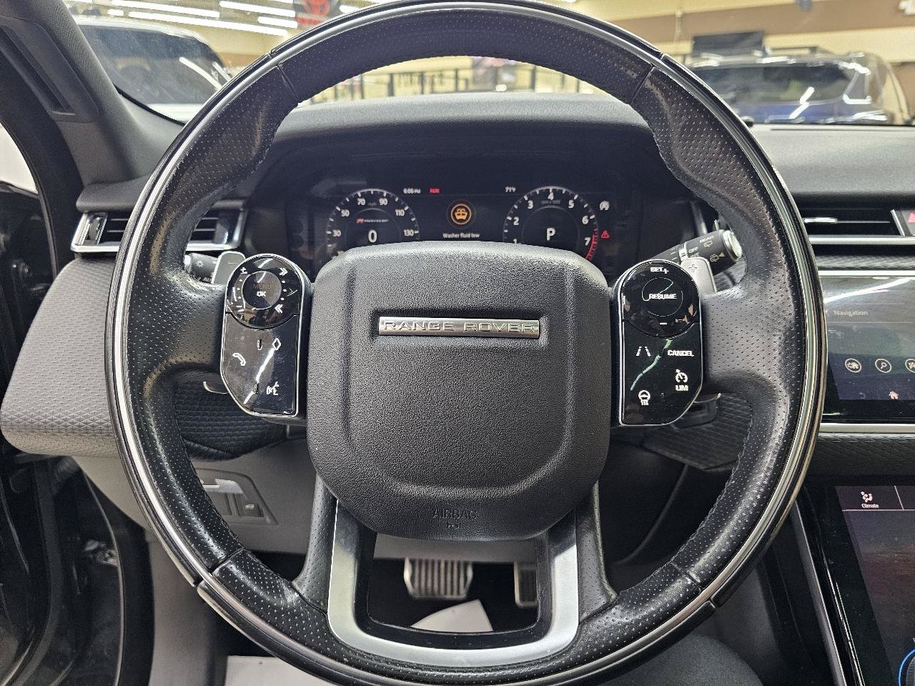Used 2018 Land Rover Range Rover Velar R-Dynamic SE AWD/4WD image 29
