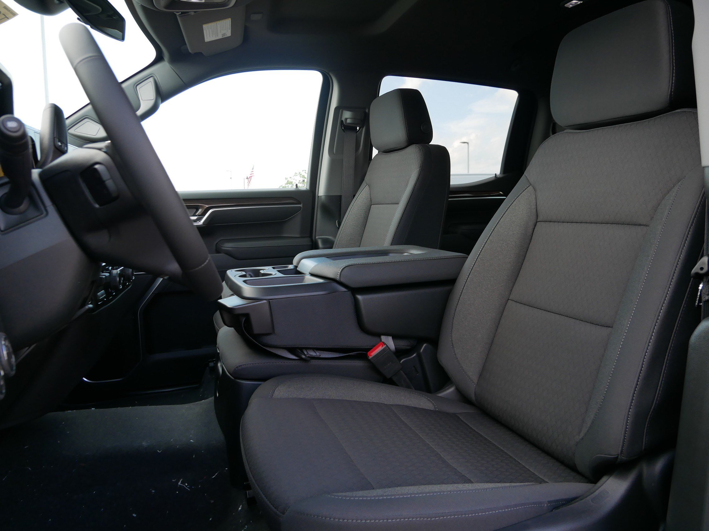 New 2026 Chevrolet Silverado 1500 LT AWD/4WD image 6