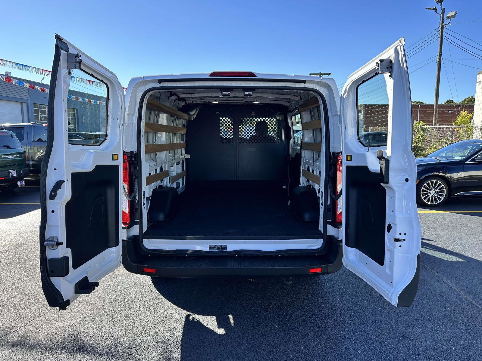 Used 2023 Ford Transit 250 Low Roof w/ Exterior Upgrade Package image 8