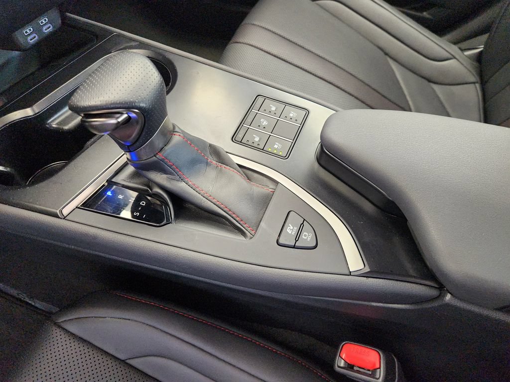 Certified 2023 Lexus UX 250h F Sport FWD image 19
