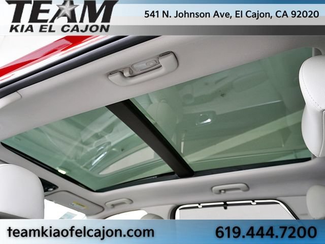 Certified 2023 Kia Sorento SX Prestige AWD/4WD image 19