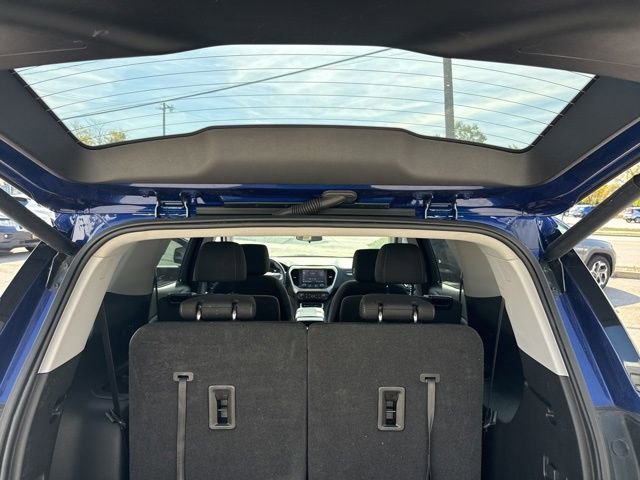 Used 2023 GMC Acadia SLE w/ Driver Convenience Package image 21