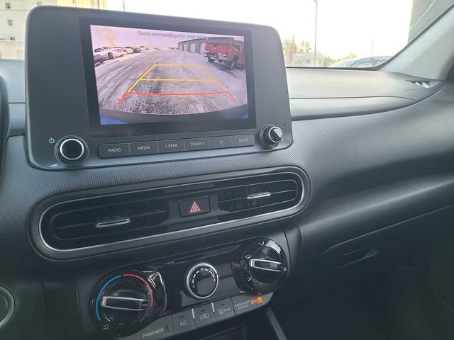 Used 2022 Hyundai Kona SEL w/ Cargo Package image 30