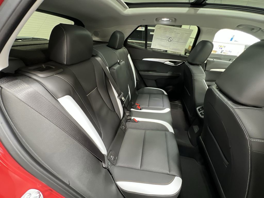 New 2025 Buick Envision Sport Touring image 28