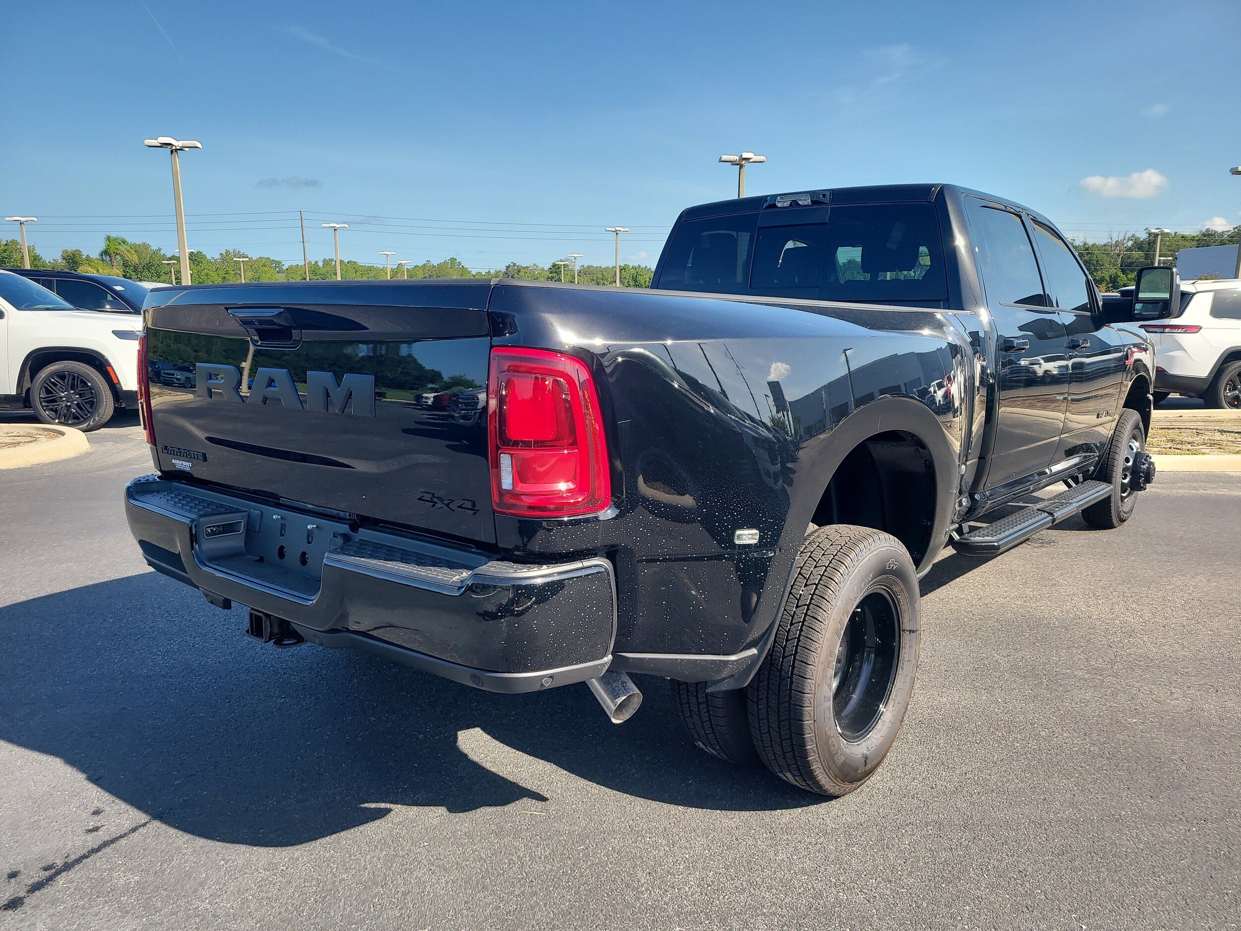 New 2026 RAM 3500 Laramie w/ Night Edition AWD/4WD image 6