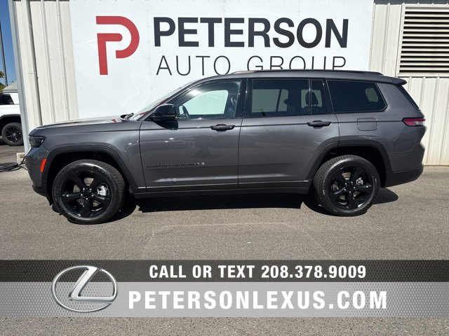Used 2023 Jeep Grand Cherokee L Laredo image 6