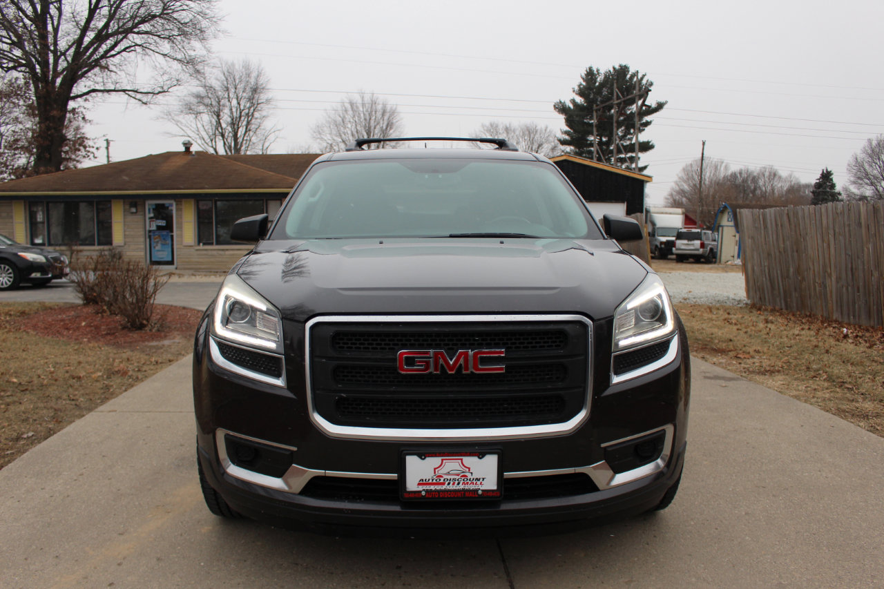 Used 2015 GMC Acadia SLE image 3