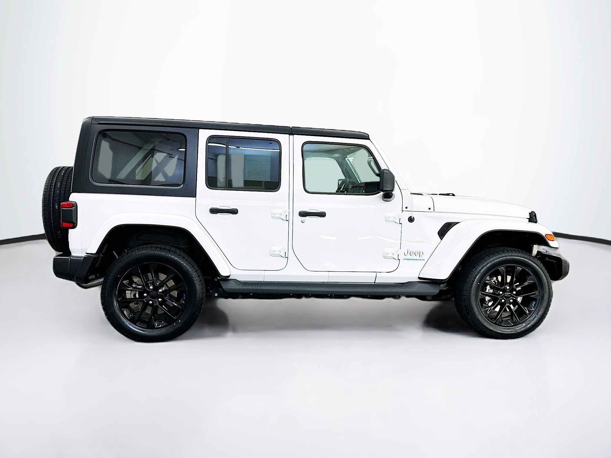 Used 2023 Jeep Wrangler Unlimited Sahara AWD/4WD image 10