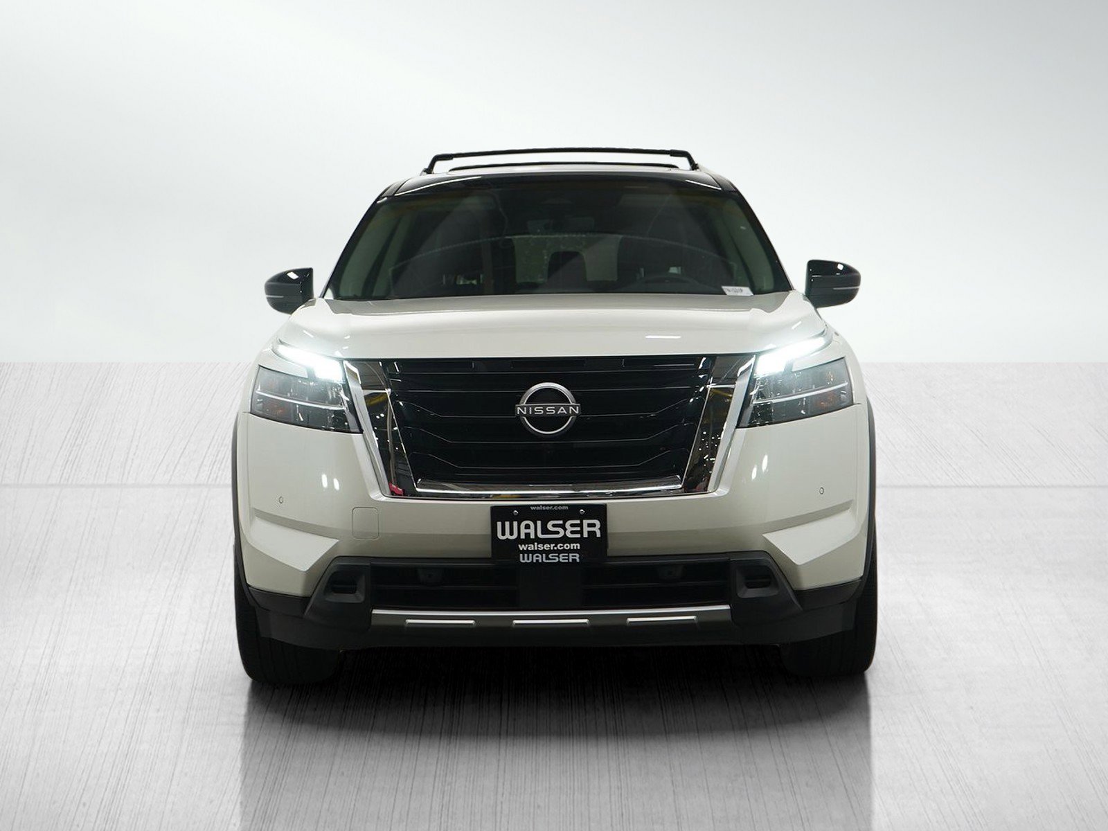 Used 2023 Nissan Pathfinder SL w/ SL Premium Package image 8