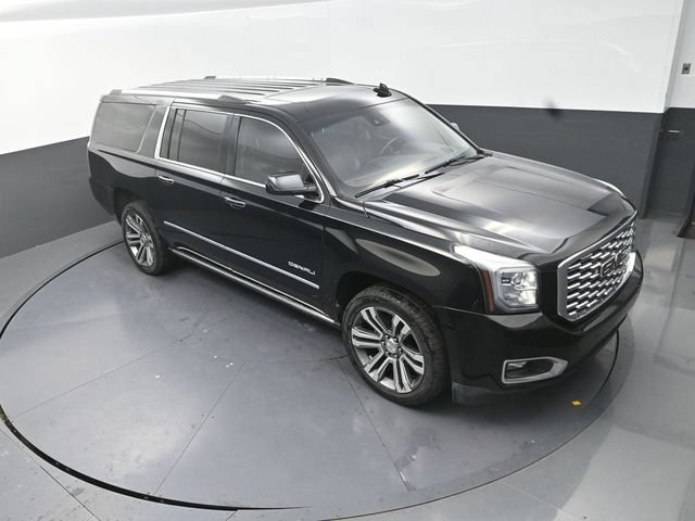 Used 2019 GMC Yukon XL Denali w/ Denali Ultimate Package AWD/4WD image 24