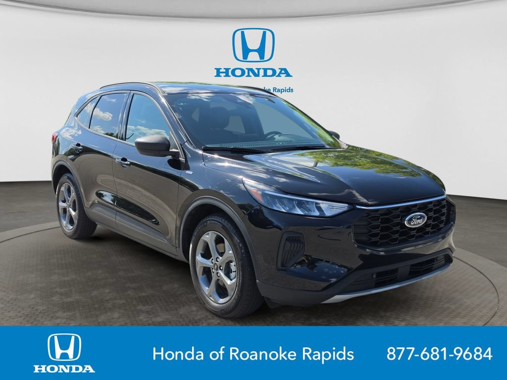 Used 2025 Ford Escape ST-Line FWD image 7