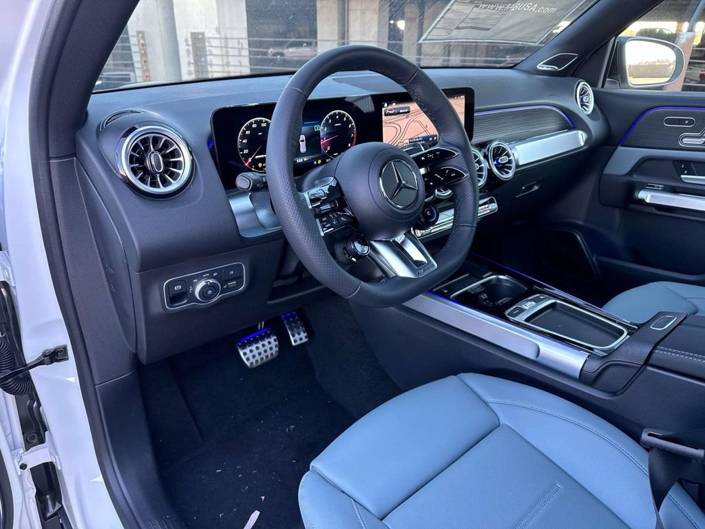 New 2025 Mercedes-Benz GLB 35 AMG 4MATIC image 10