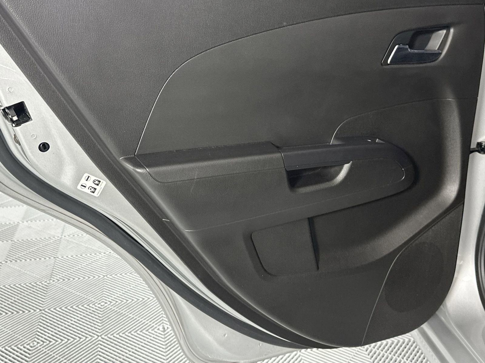 Used 2019 Chevrolet Sonic Premier FWD image 30