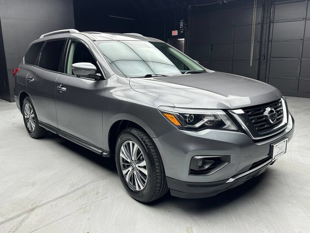 Used 2019 Nissan Pathfinder SL AWD/4WD image 9