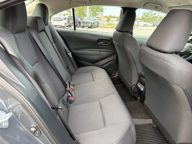 Used 2025 Toyota Corolla LE FWD image 19