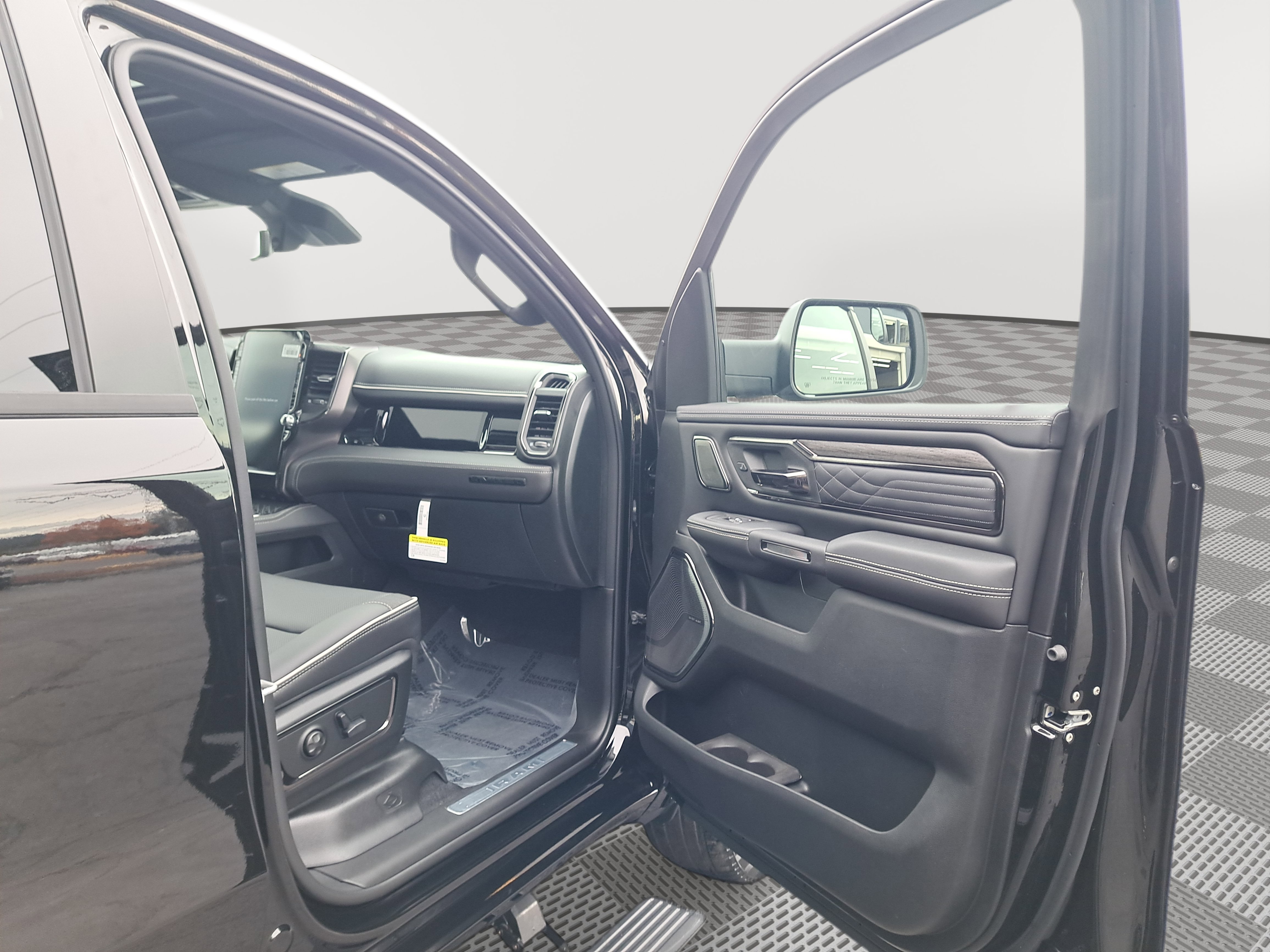 New 2026 RAM 1500 Limited image 17