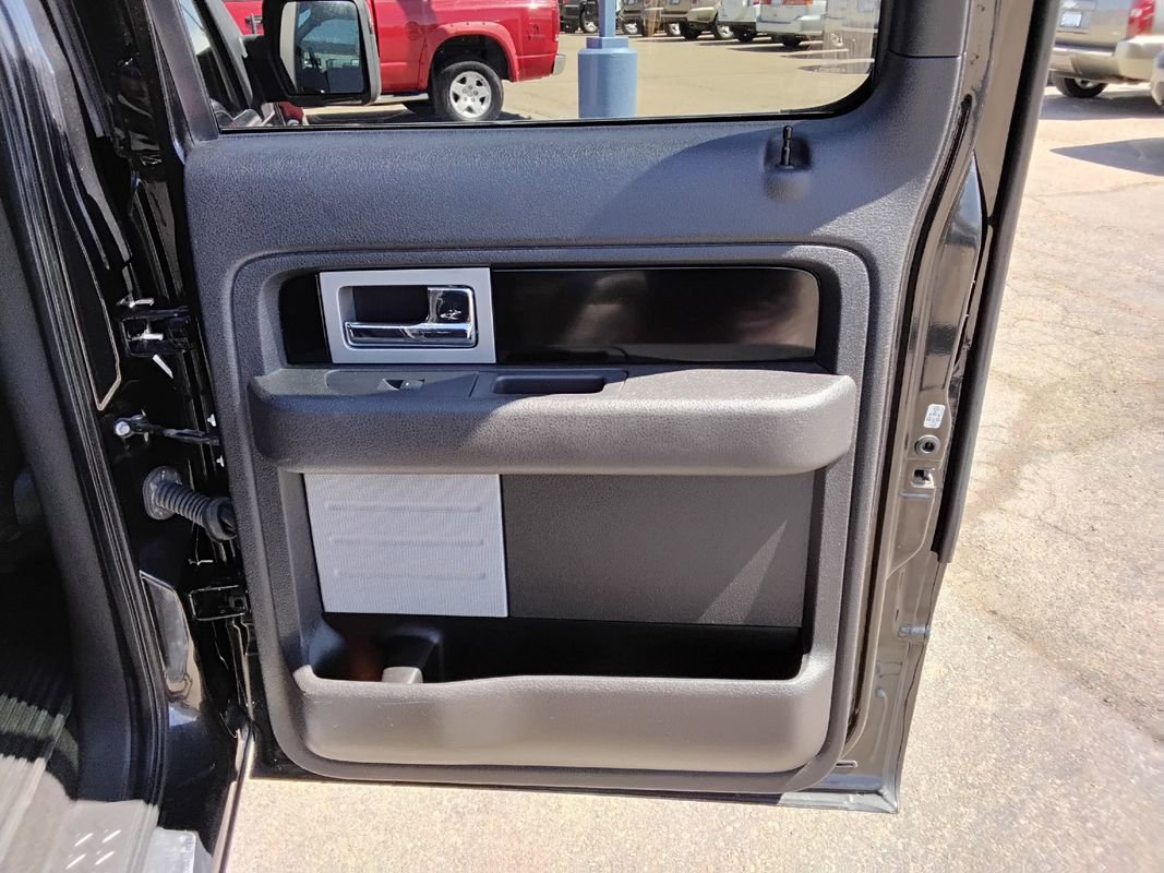 Used 2012 Ford F150 FX4 w/ Max Trailer Tow Pkg image 17