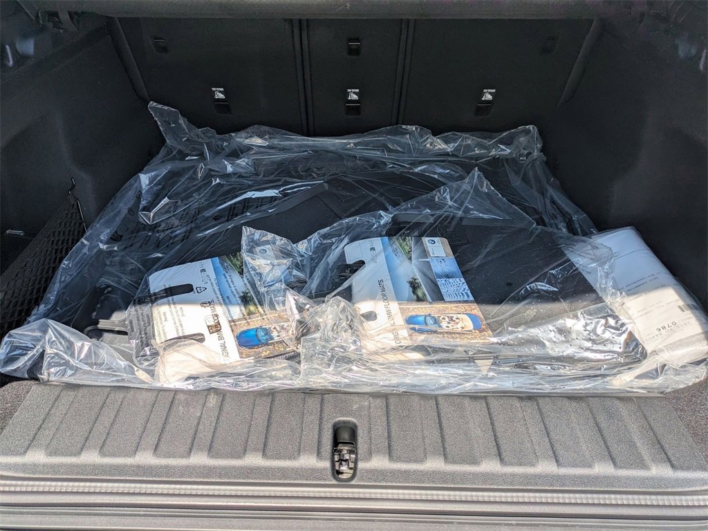 New 2025 BMW X2 xDrive28i w/ Convenience Package image 29