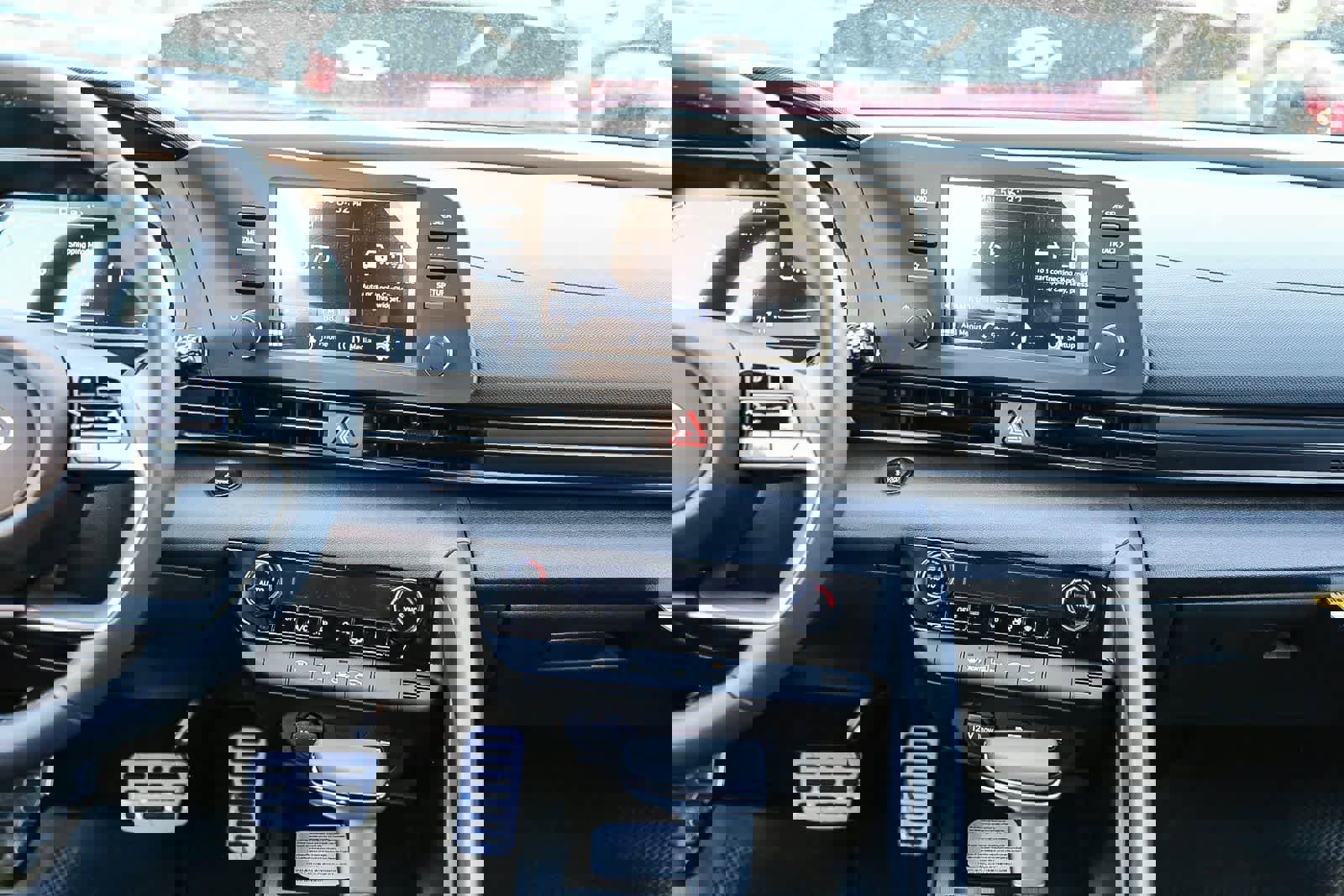 New 2026 Hyundai Elantra Sport image 13