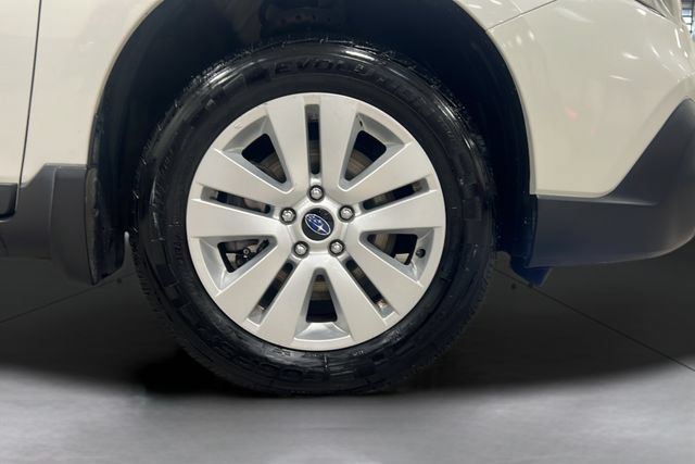Used 2018 Subaru Outback 2.5i AWD/4WD image 22