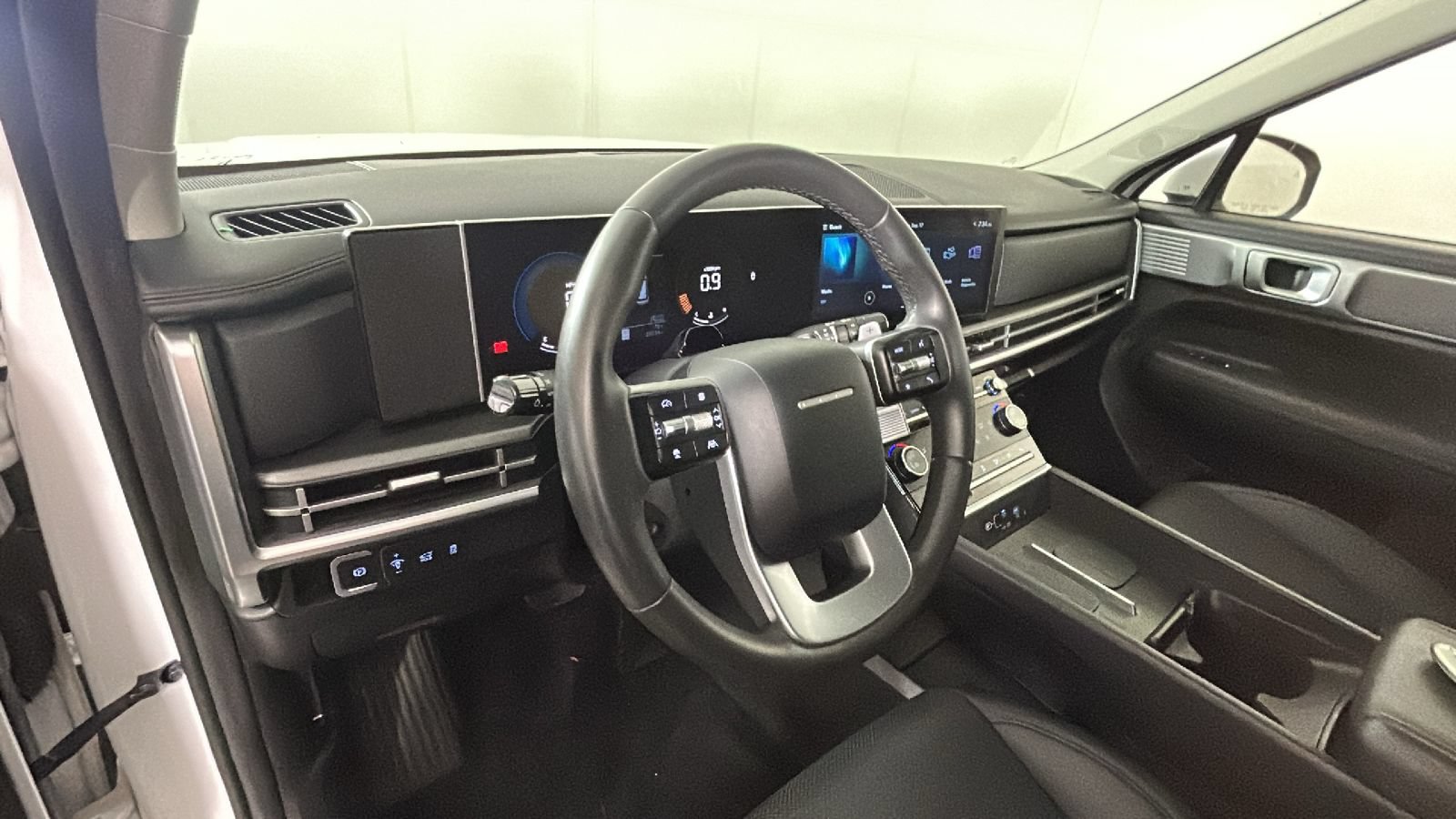 Used 2026 Hyundai Santa Fe SEL AWD/4WD image 16