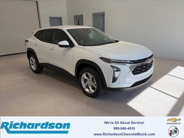 New 2026 Chevrolet Trax LS w/ LS Convenience Package