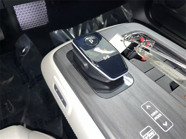 Certified 2024 Nissan Ariya AWD image 26