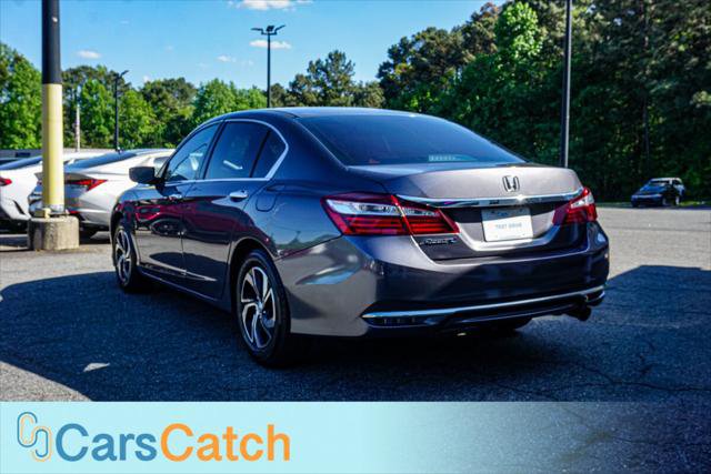 Used 2017 Honda Accord LX image 13