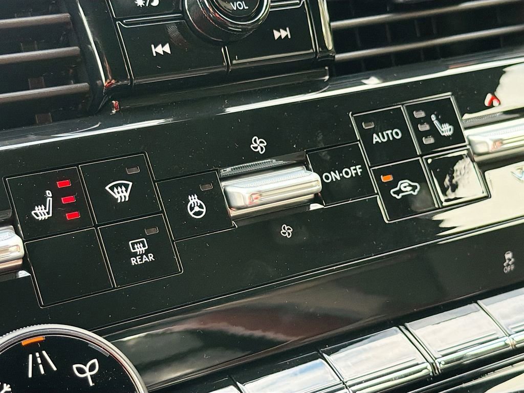 New 2026 Nissan Armada SL image 21