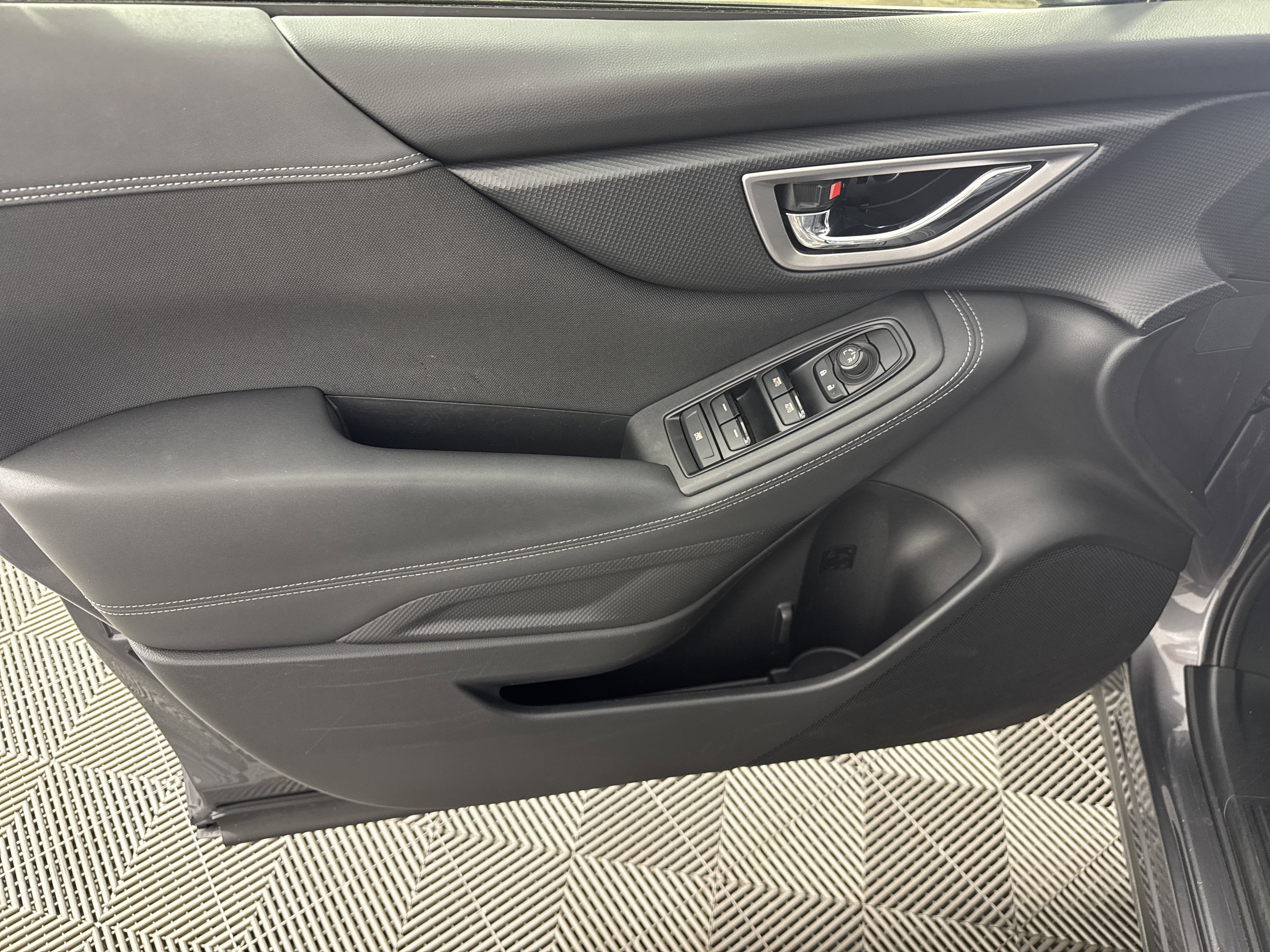 Used 2022 Subaru Forester Premium w/ Popular Package #1 image 13