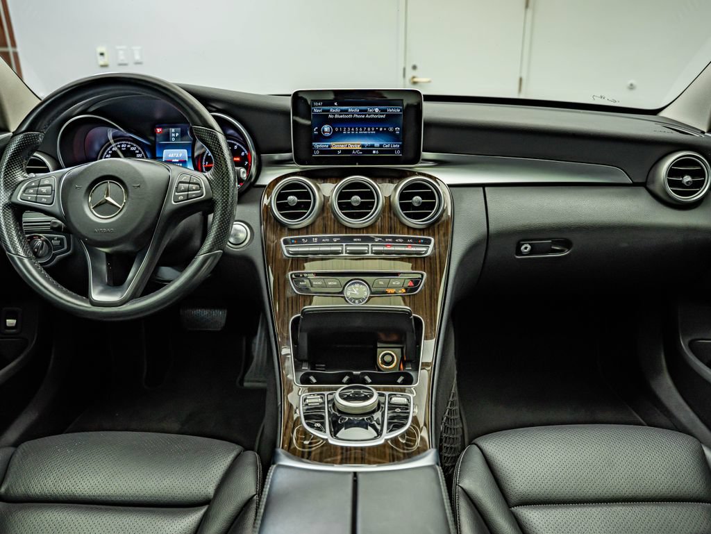 Used 2018 Mercedes-Benz C 300 4MATIC Sedan image 31