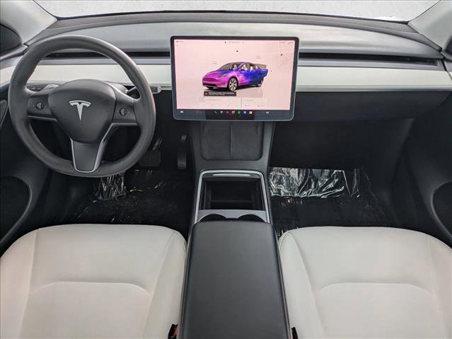 Used 2023 Tesla Model Y Long Range image 17
