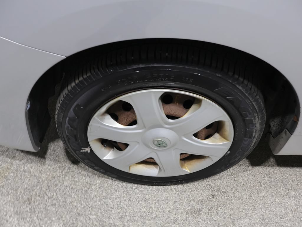 Used 2009 Toyota Matrix FWD image 9