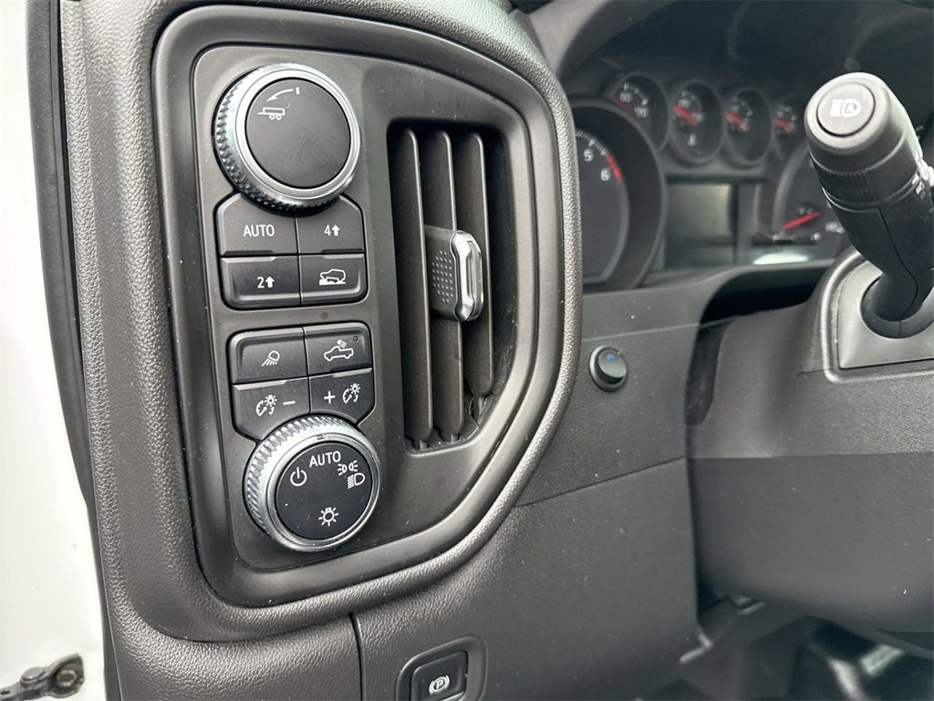 Used 2022 GMC Sierra 1500 Pro w/ Pro Value Package image 12