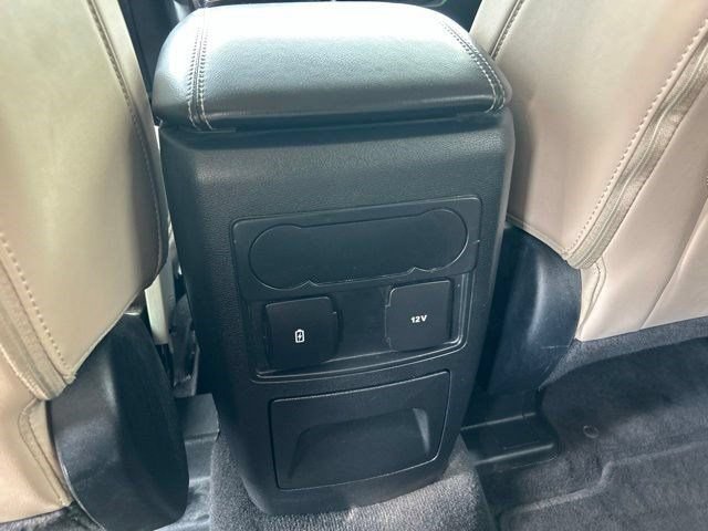 Used 2023 Ford Explorer XLT w/ Equipment Group 202A AWD/4WD image 40