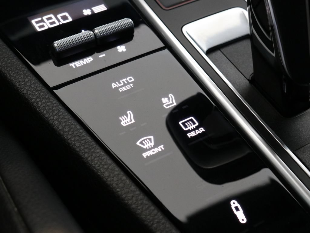 Used 2019 Porsche Cayenne S AWD/4WD image 21