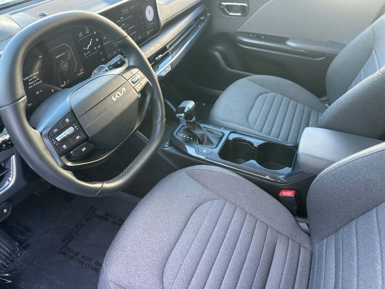 Used 2025 Kia K4 EX FWD image 10
