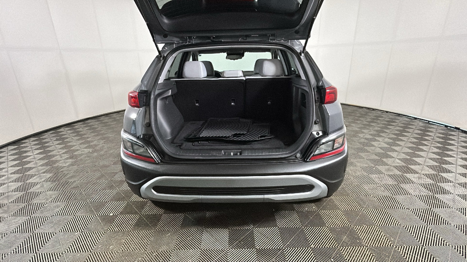 Certified 2023 Hyundai Kona SEL w/ Cargo Package AWD/4WD image 35