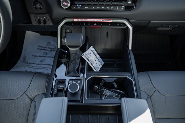 New 2026 Toyota Tundra Limited AWD/4WD image 29