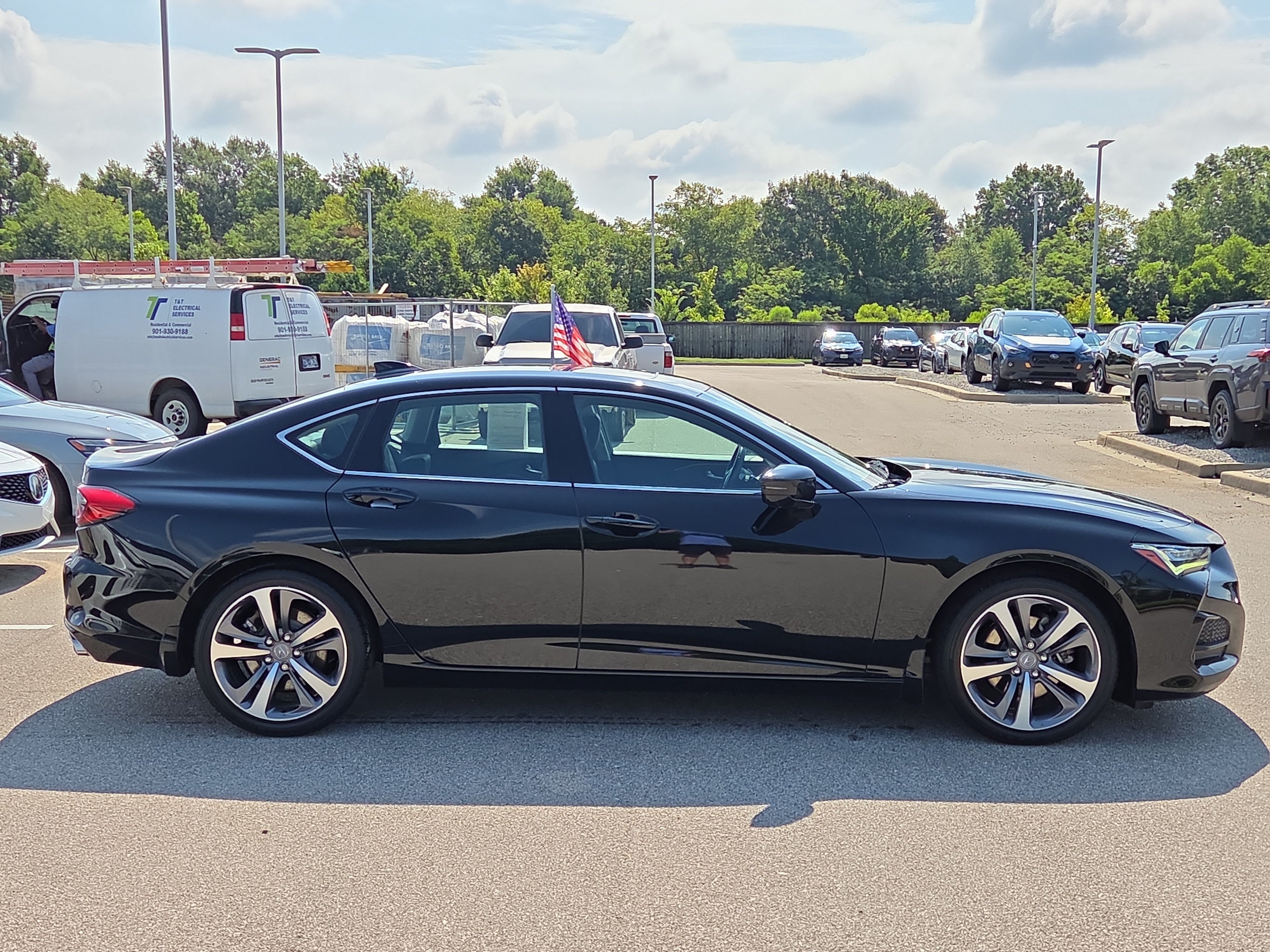 Used 2021 Acura TLX w/ Advance Package FWD image 2
