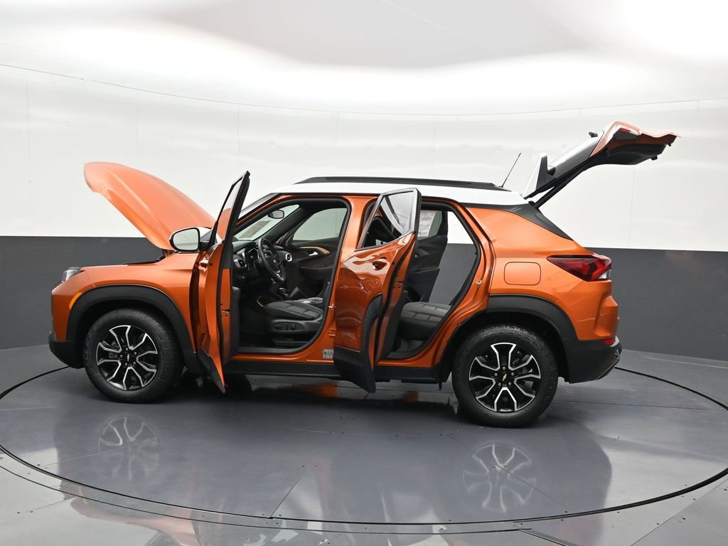 Used 2023 Chevrolet TrailBlazer ACTIV w/ Sun and Liftgate Package image 33