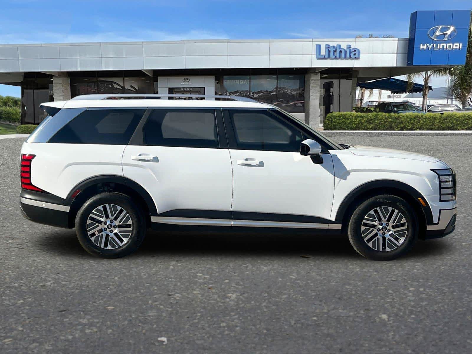 Certified 2026 Hyundai Palisade SEL Premium FWD image 9