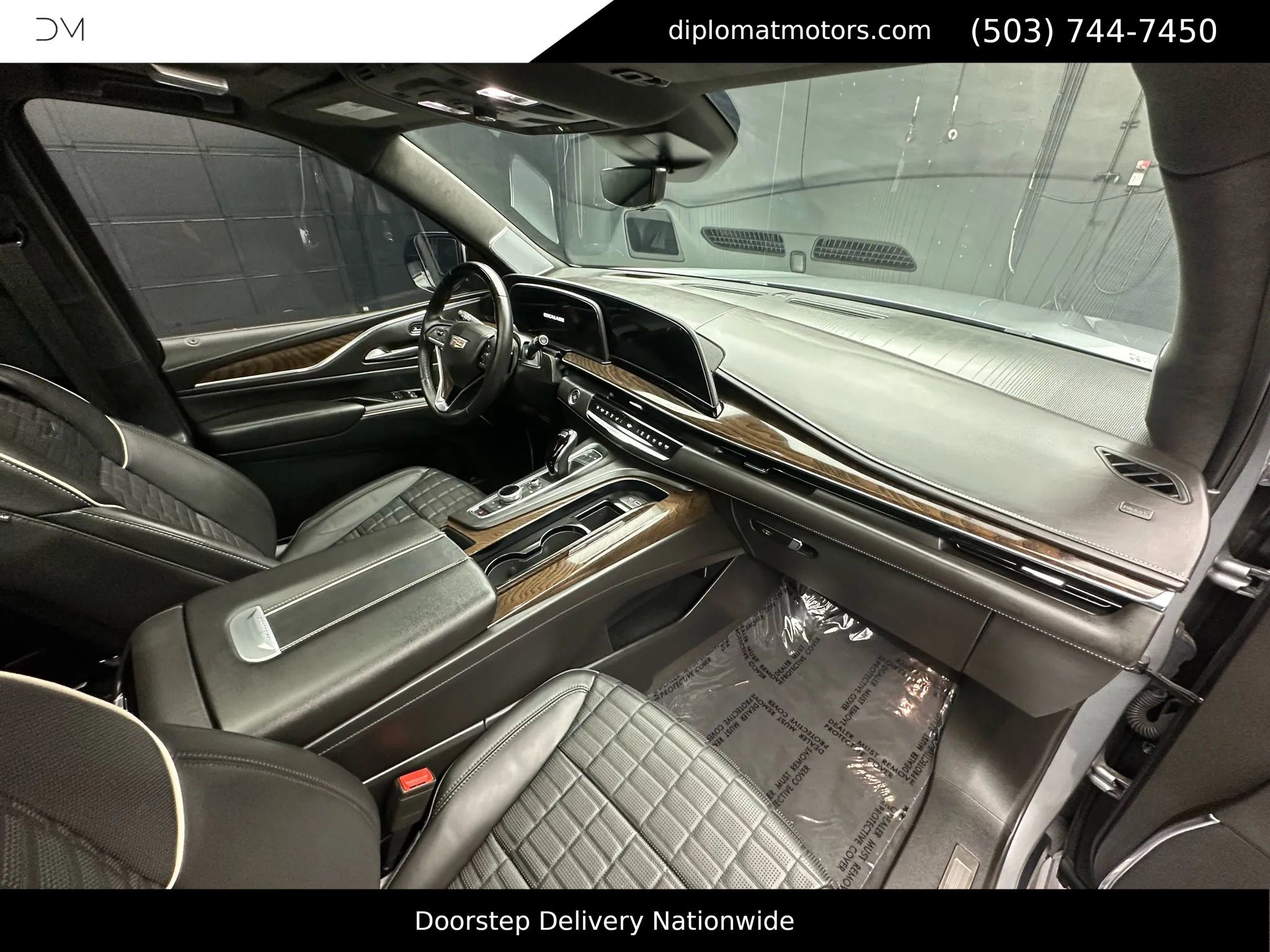 Used 2023 Cadillac Escalade ESV Sport Platinum w/ LPO, ONYX Package image 17